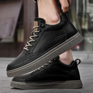 STRIKE MAX CASUAL SHOE